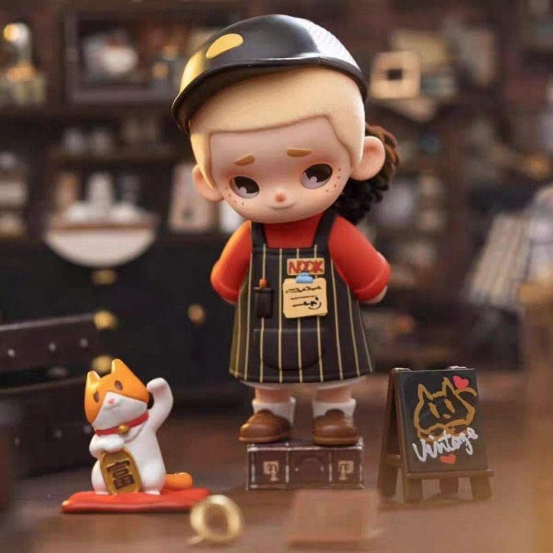 Vintage And Collectible Stores - صندوق مفاجآت جديد من 52TOYS من