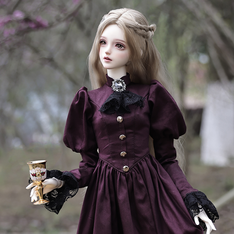 Vintage Collectible Toys - دمية إلينا BJD 1/3 جميلة أنيقة