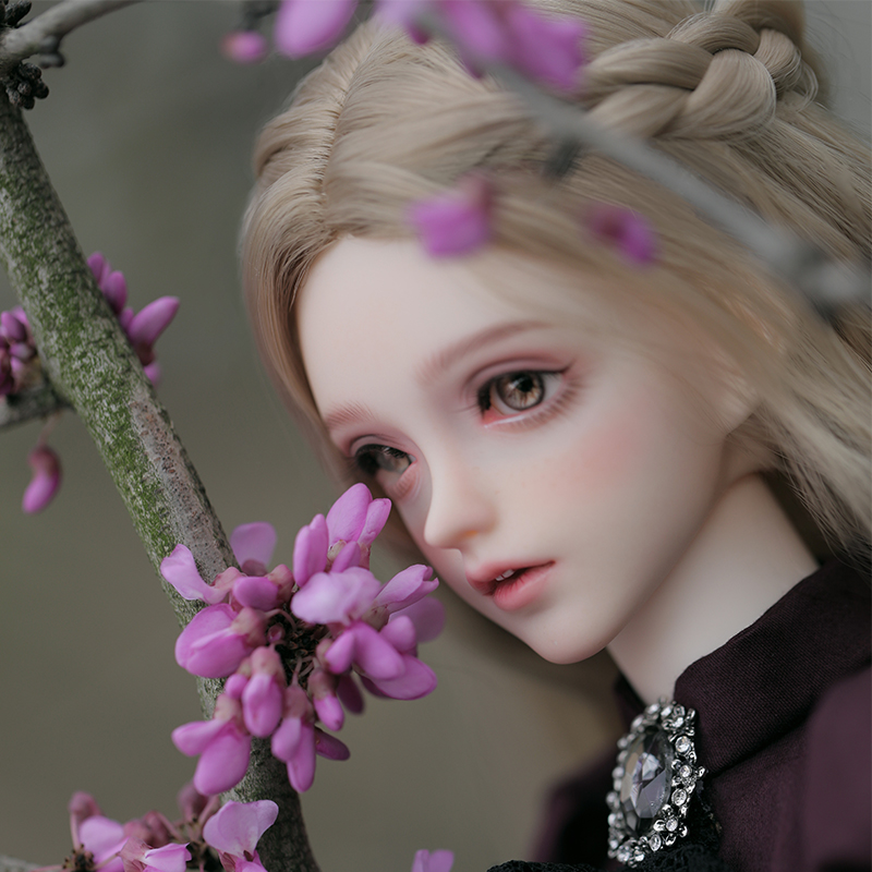 دمية إلينا BJD 1/3 جميلة أنيقة - مراجعة Vintage Collectible Toys وسعره